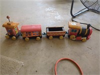 Vintage Fisher Price Huffy Puffy wood toy train