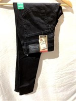 Levis Ladies Jeans 31x28