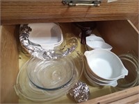 Pyrex bowls with round glass lids & more