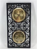 Wall hanging thermometer/barometer unit, about 17