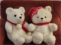 PAIR OF PLUSH STUFFED BEARS