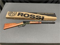 ROSSI P92 .38SPL-.357MAG CAL. LEVER ACTION RIFLE