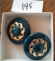 Deep forest green & gold tone earrings nice pair