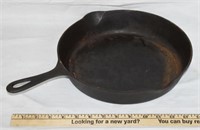 VINTAGE GRISWOLD 9" CAST IRON FRY PAN