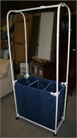 DIVIDED LAUNDRY CART