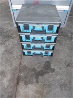 Storage rack with containers