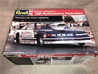 Revell Performance Parts Olds Pro Stock open model