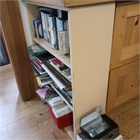 Wooden Shelf - No Contents