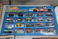 1995 COMPLETE SET HOTWHEELS NEVER OPENED