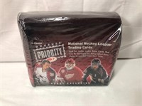 1998 Donruss Priority Sealed Hockey Card Hobby Box