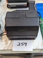 Polaroid 640 Camera