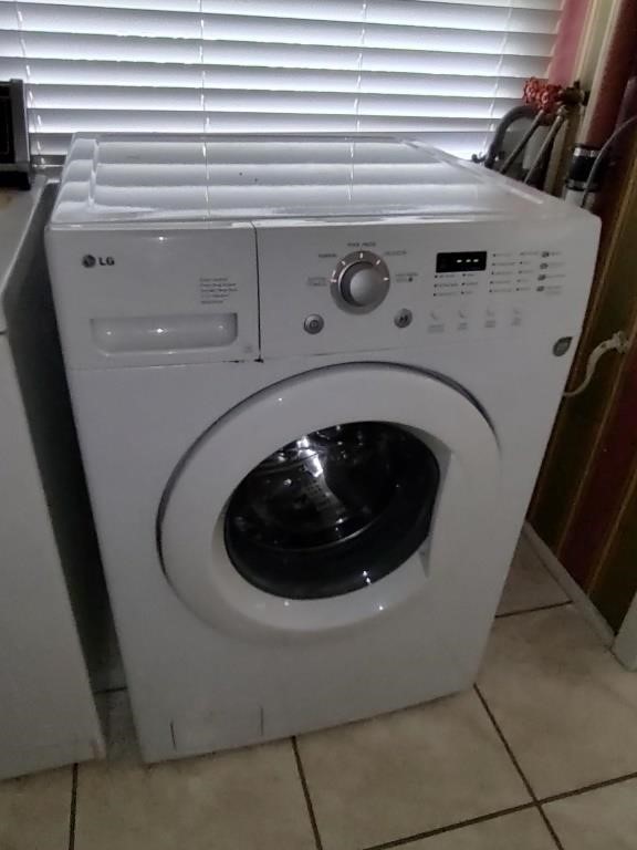 LG Washing Machine - Read Details
