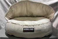 Signature Pet Bed 22x22in (pre-owned)