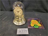 Elgin Quartz Clock & Art