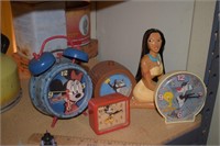 Disney & Looney Toon Clocks & Figure