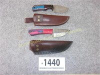 (2) Knives w/Leather Sheaths