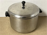 Cooking Pot, 13”