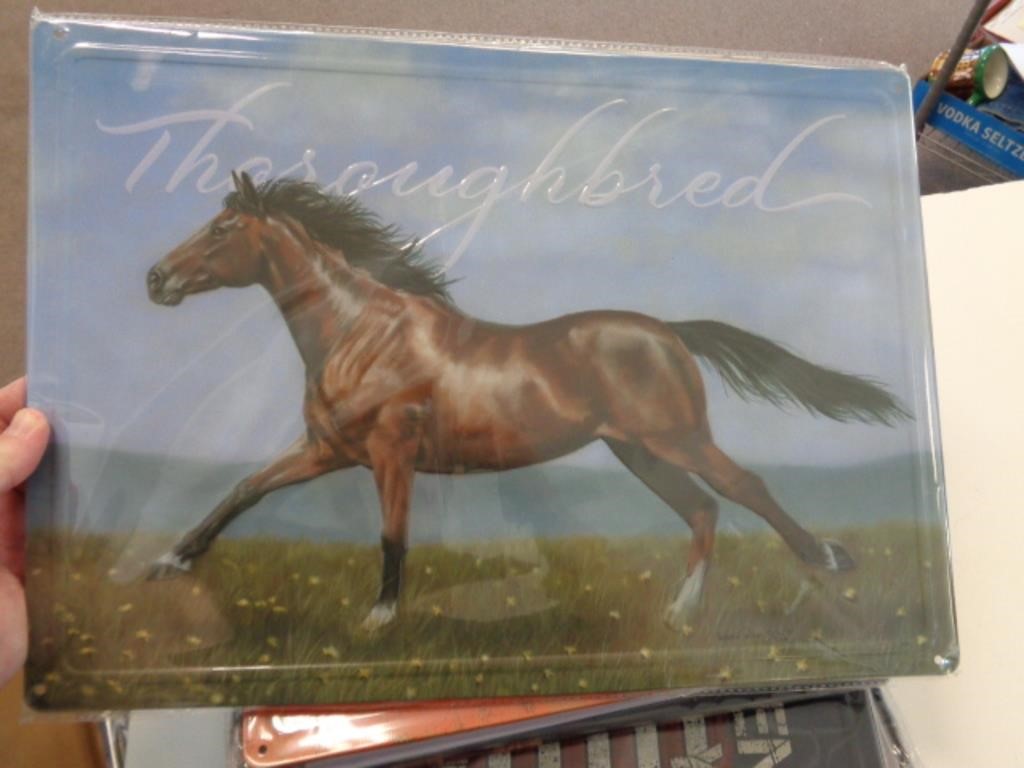 12" X 17" METAL SIGN - HORSE