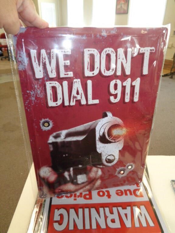 12" X 17" METAL SIGN - 911