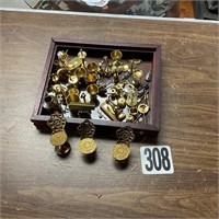 Many  miniature brass pieces