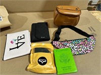 New womens handbag & accessories lot