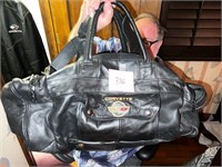 BLK LEATHER CORVETTE BAG