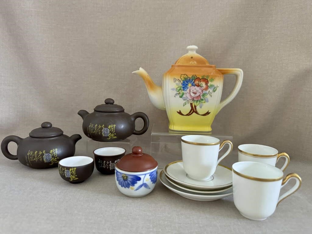 13 pc. Tea Time Pots & Cups/Saucers S11C