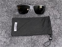 NEW ARNETTE WOLFLIGHT HIGH END SUNGLASSES w/ COVER