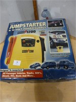 JumpStarter & 12 Volt Power Supply