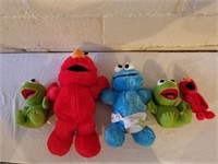Vintage Tickle Me Elmo & Sesame Street Toys 1 Lot