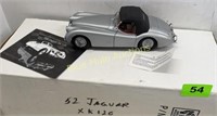 1952 Die Cast Jaguar XK 120 1:24 scale in box