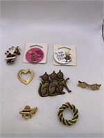 PIN/BROOCH LOT OF 8