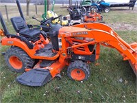 Kubota bx2350 tractor with an L 4243 front end