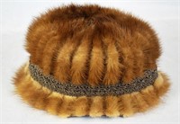 VINTAGE WOMENS MINK HAT WITH HATBOX