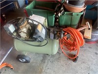 AIR COMPRESSOR