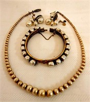 Necklace/Bracelet/Earrings Set