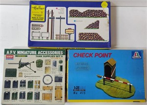 3 Boxes Military Model Kits of Accessories