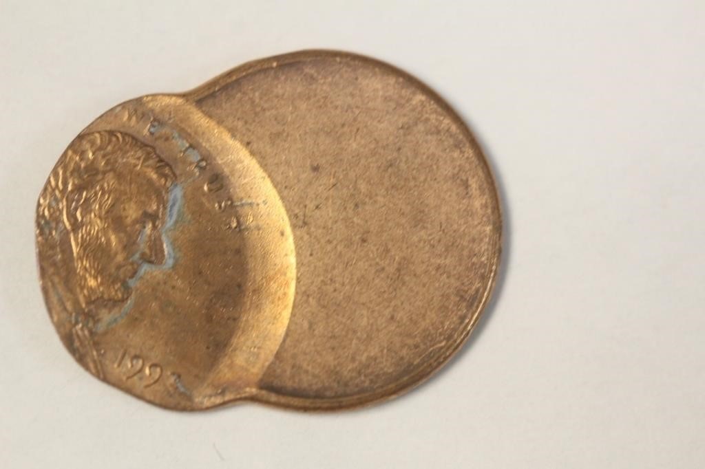 1993 Mint Error Off Center Lincoln Cent