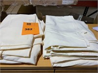 LOT OF LINEN TABLE CLOTHS