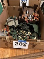 Box lot of toys
Some Star Wars, army, men, etc.