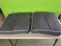 2 grey seat cushions - approx 22x22in