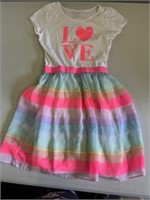 Girls sz 7/8 love dress