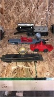5 pc train car lot. American Flyer flatbed with