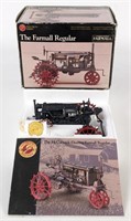 1/16 Ertl Farmall Regular Precision Classics #1