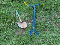 New gardening claw, miltary shovel