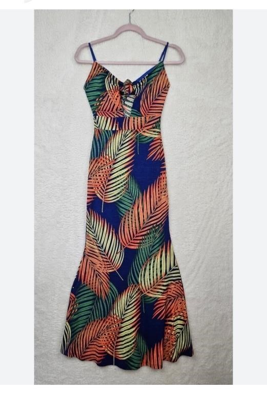 NEW Women's Size Medium Dress, Tropical Leaf