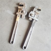 Set of 2 Pipe Wrenches