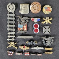 U.S. Military Pins (21)