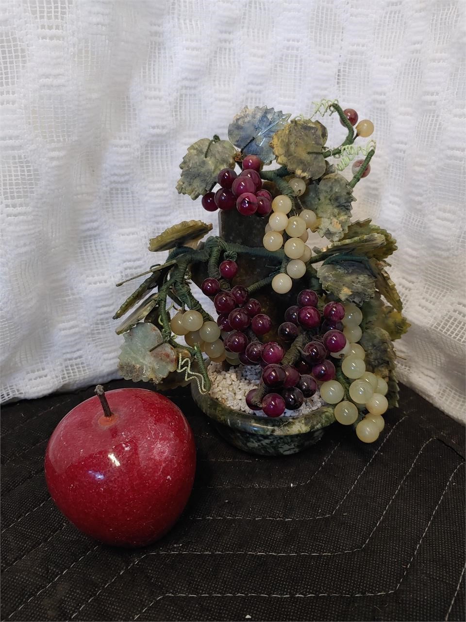 Vintage Jade Grape Tree in Marble base w/ Apple