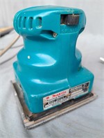 Makita finishing sander, pipe cutter and more